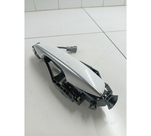 Ручка двери задняя правая наружная