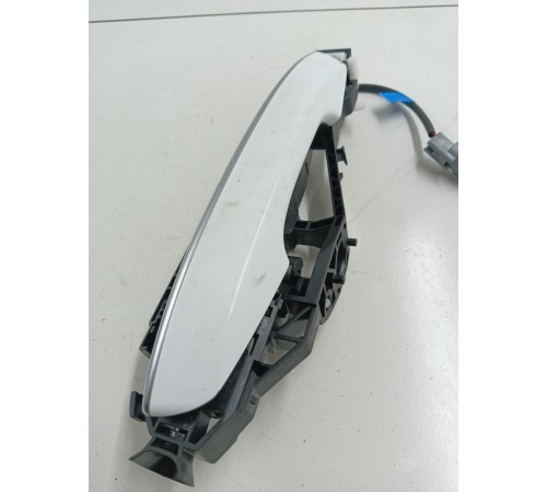 Ручка двери задняя правая наружная