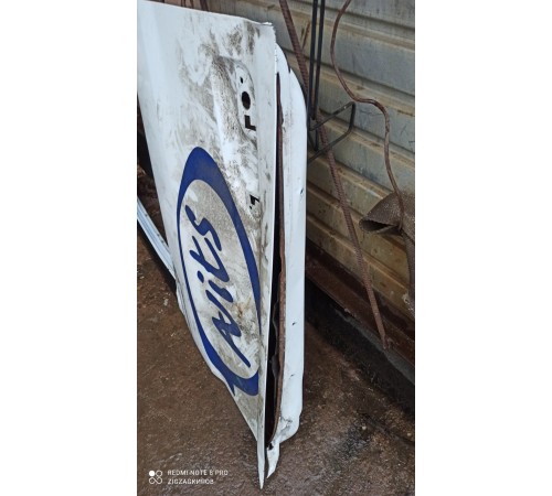 Дверь левая