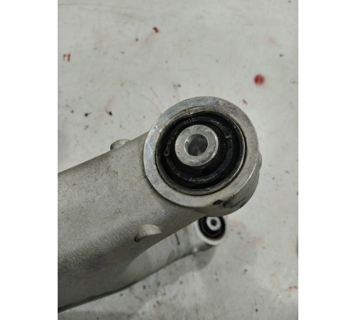 Рычаг подвески(задний левый)