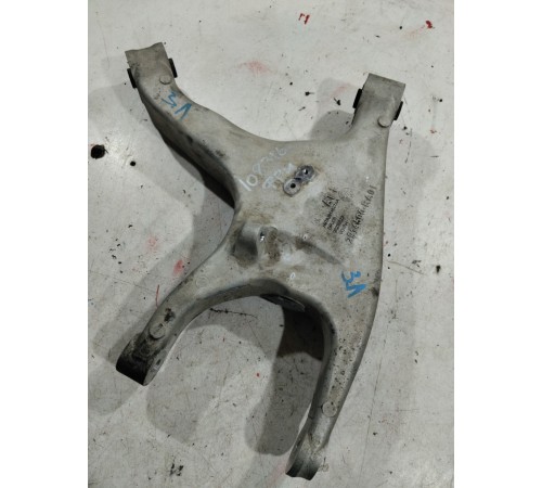 Рычаг подвески(задний левый)