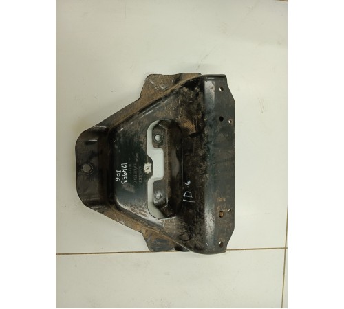 Кронштейн крепления