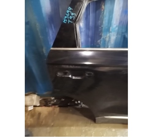 Дверь задняя правая