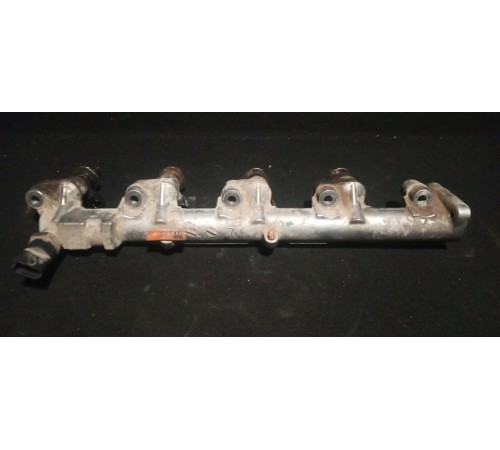 Рейка топливная (рампа)