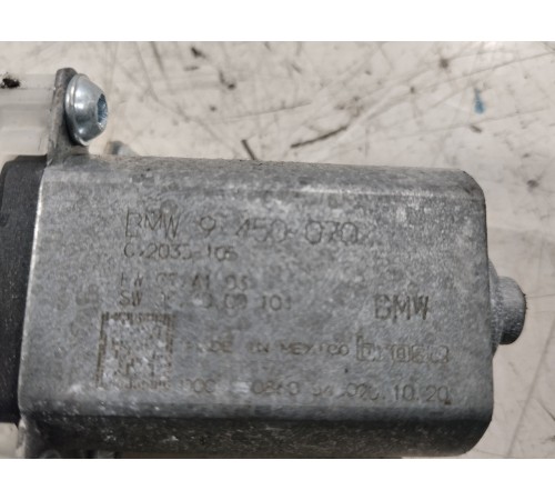 Моторчик стеклоподъемника (передний правый)