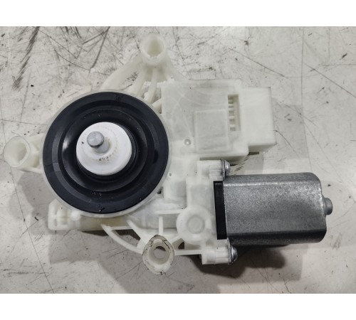 Моторчик стеклоподъемника (передний правый)