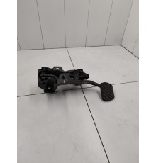 Педаль тормоза