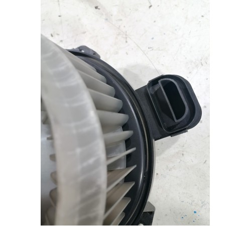 Моторчик отопителя (печки)