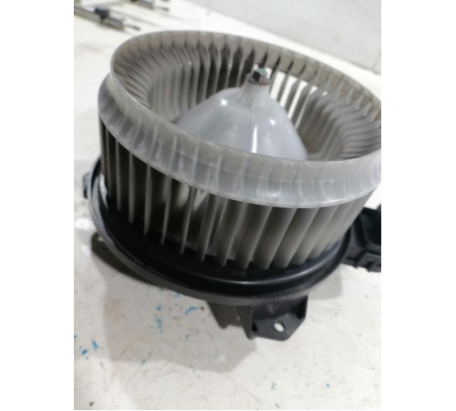 Моторчик отопителя (печки)