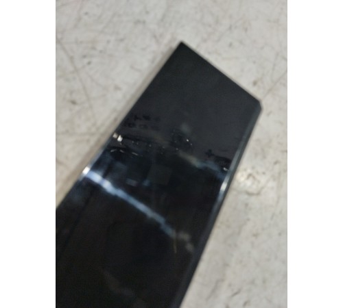 Накладка двери передняя правая