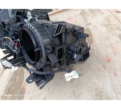 Корпус отопителя печки в сборе