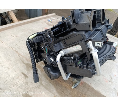 Корпус отопителя печки в сборе