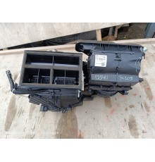 Корпус отопителя печки в сборе