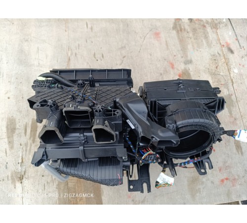 Корпус отопителя печки в сборе