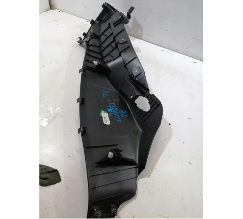 Накладка багажника левая верхняя