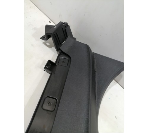 Накладка багажника левая верхняя