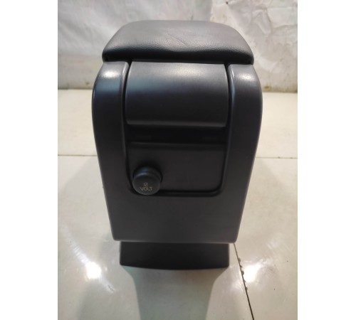 Подлокотник