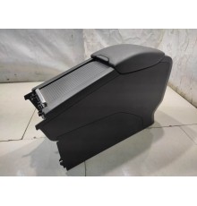 Подлокотник