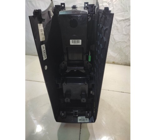 Подлокотник