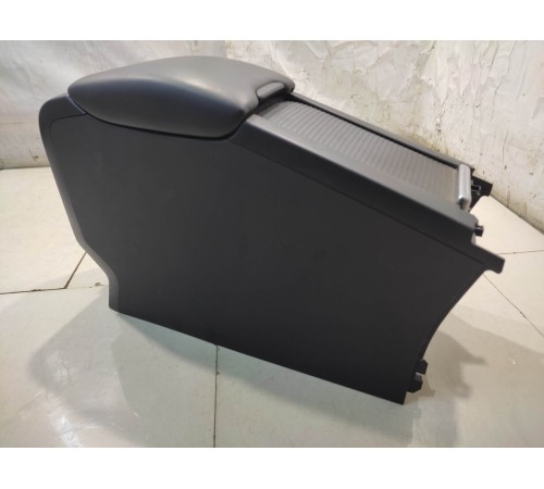 Подлокотник