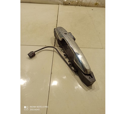 Ручка двери (передняя, правая, внешняя)