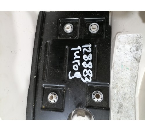 Обшивка рулевой колонки