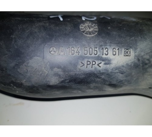 Патрубок воздушного фильтра перед. лев.