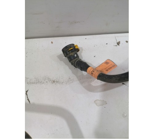 Трубка топливная