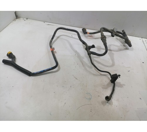 Трубка топливная