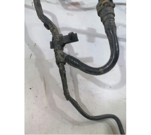 Трубка топливная