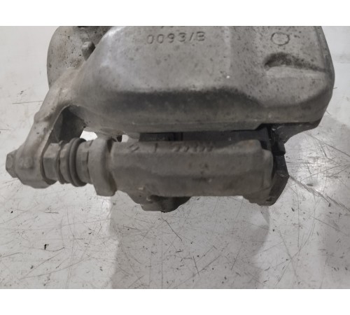 Суппорт тормозной передний правый