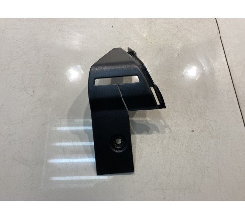 Накладка ремня безопасности (левая)