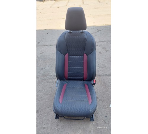 Сиденье переднее правое