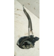 Замок двери задней левой