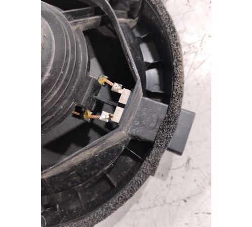 Динамик двери задний левый