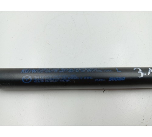 Амортизатор багажника