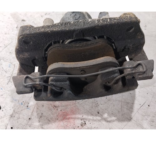 Суппорт (передний, левый)