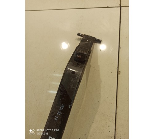 Крепление топливного бака