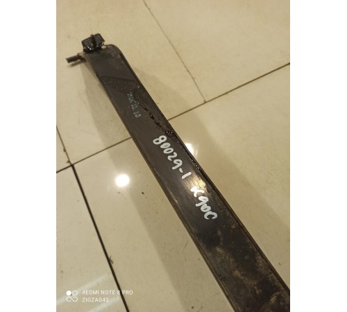 Крепление топливного бака