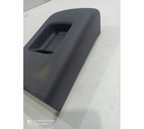 Накладка центральной консоли задняя