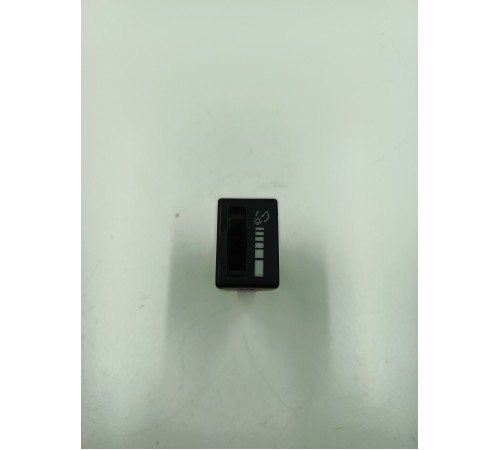 Кнопка регулировки подсветки приборной панели