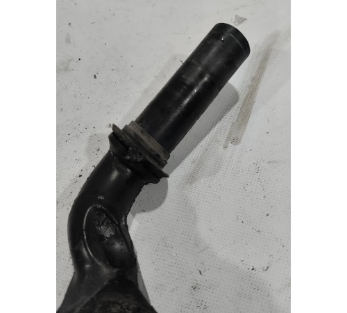 Горловина бачка омывателя