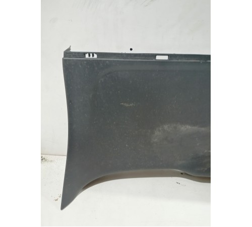 Обшивка крышки багажника