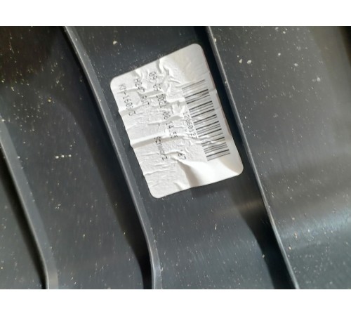 Обшивка крышки багажника