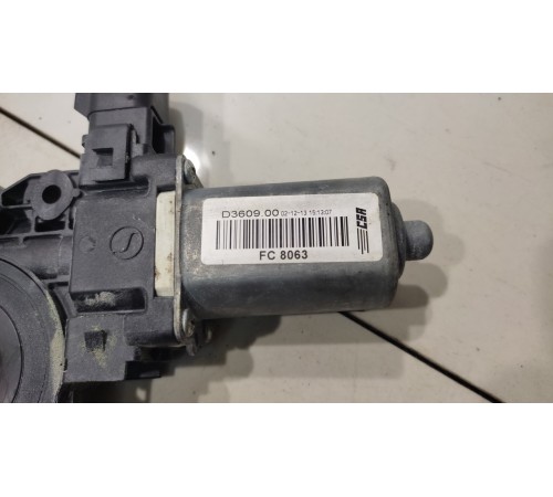 Моторчик стеклоподъемника (задний, левый)