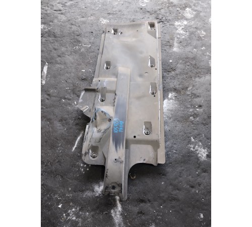 Защита днища антигравийная