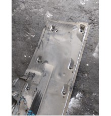 Защита днища антигравийная