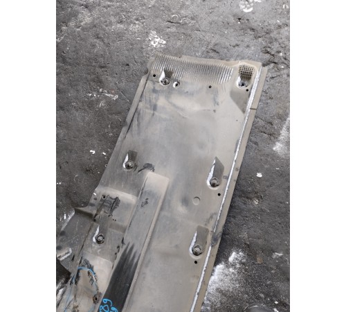 Защита днища антигравийная