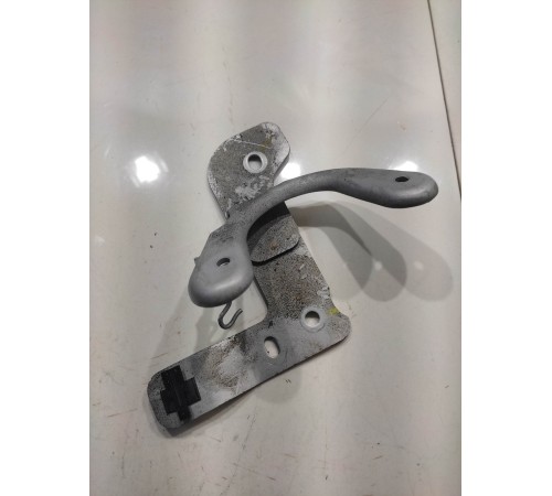 Кронштейн вакуумного насоса усилителя