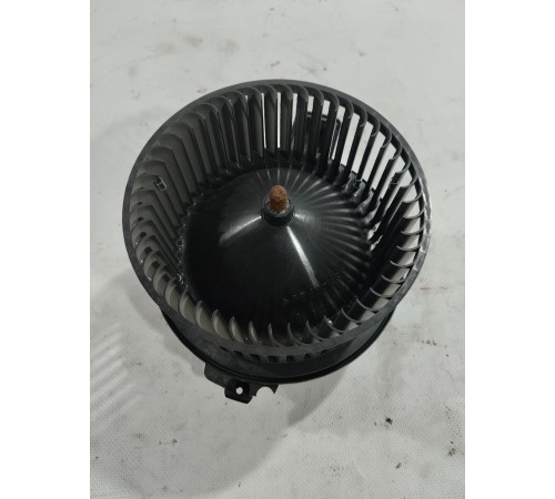 Моторчик отопителя (печки)